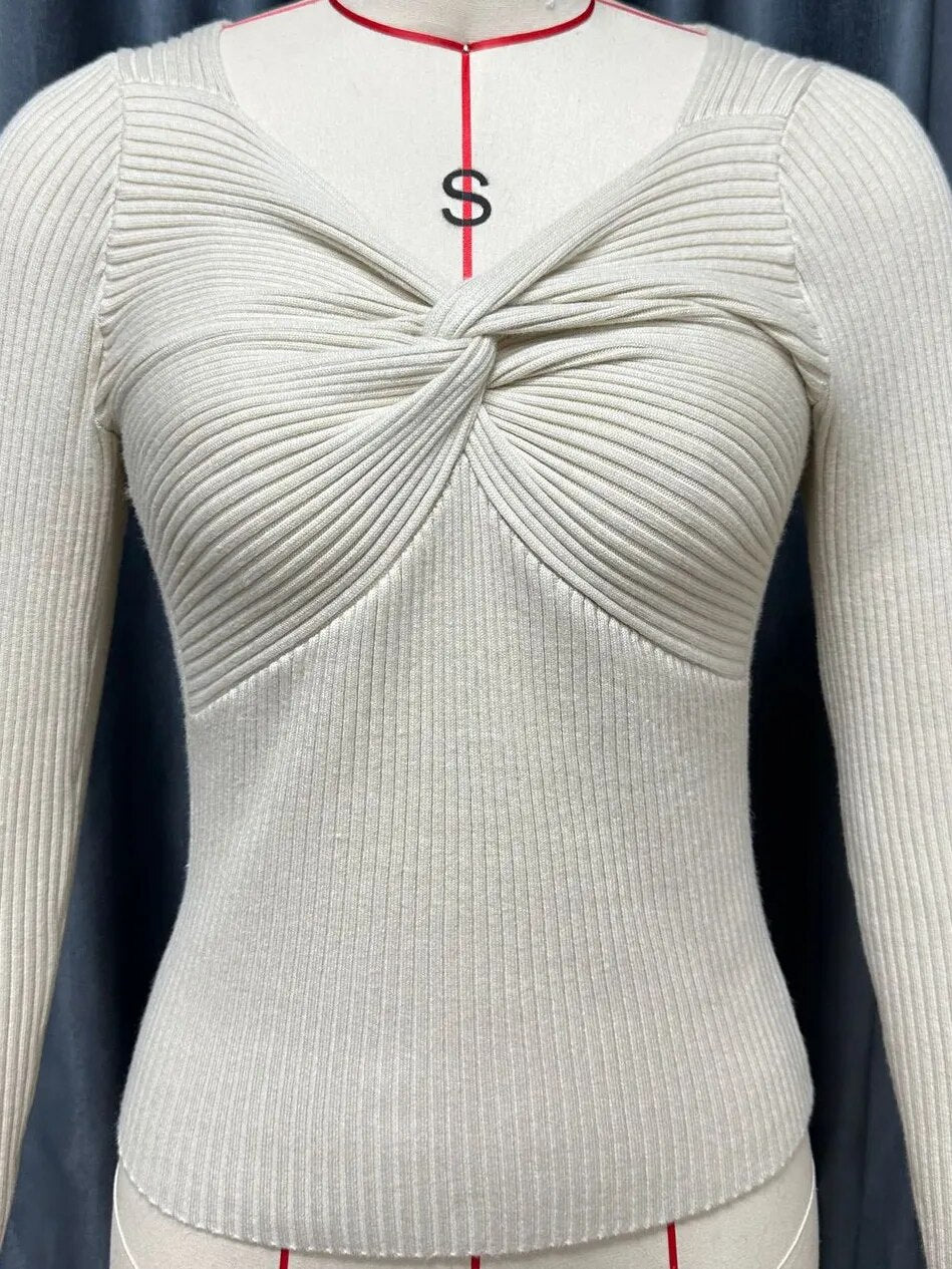 2023 Chic V-neck Chest Cross Long-sleeved Sweater Woman