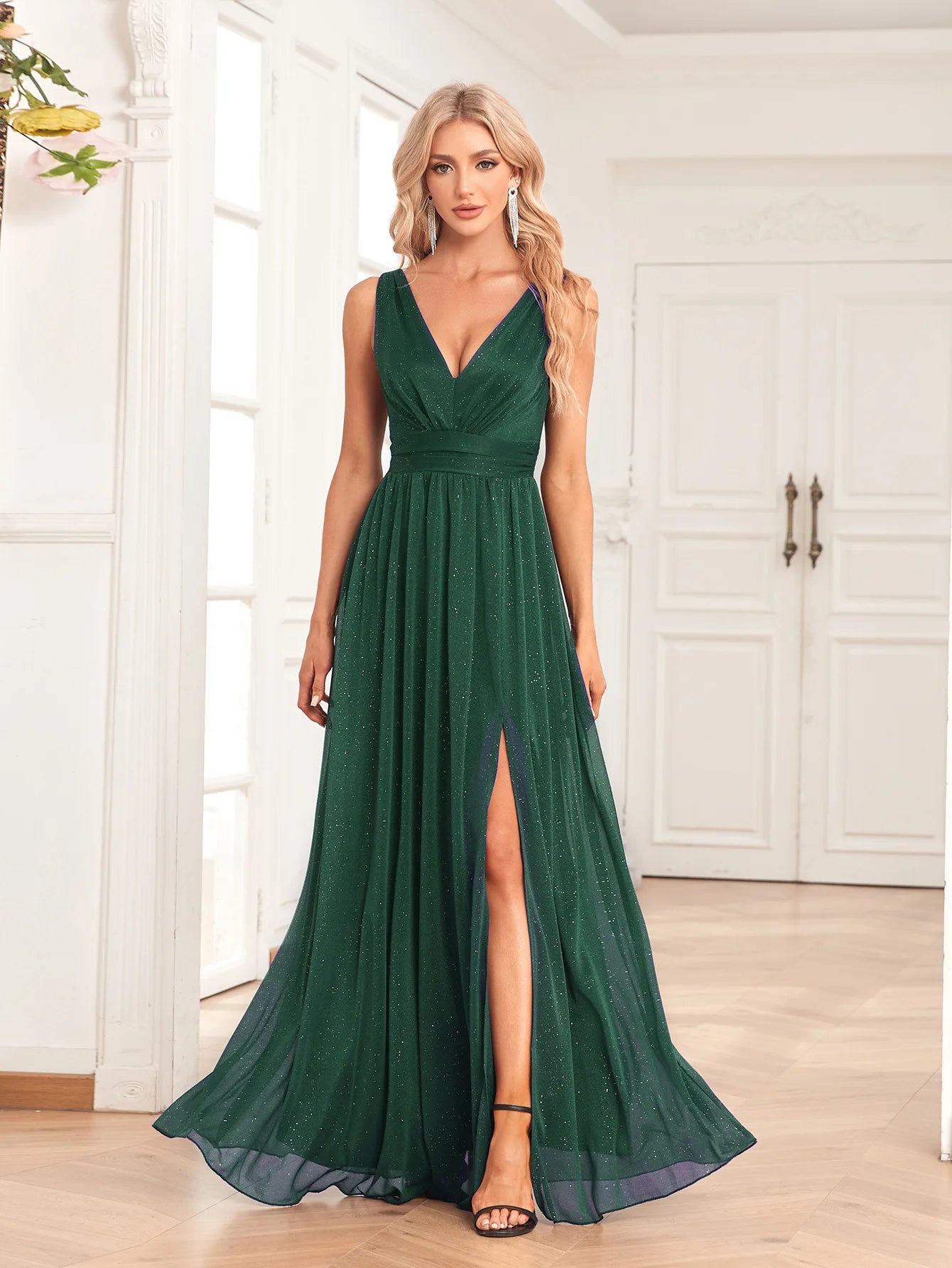 2024 New Sparkling Chiffon Double V-Neck Sleeveless Evening Formal Bridesmaid Dress