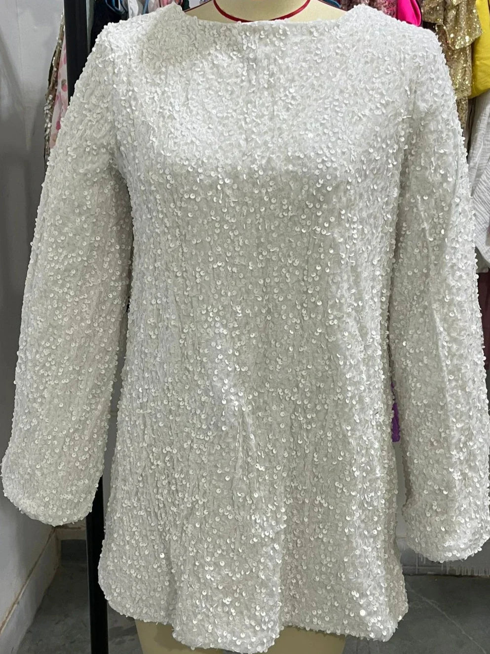 Autumn and Winter Round Neck Long Sleeves Sequined Short Dress