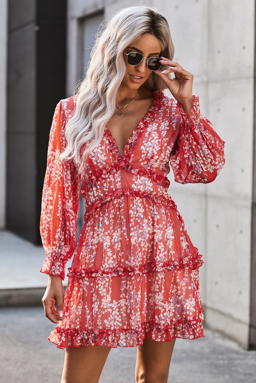 Deep V-neck Long Sleeves Ruffle Open Back Floral Dress