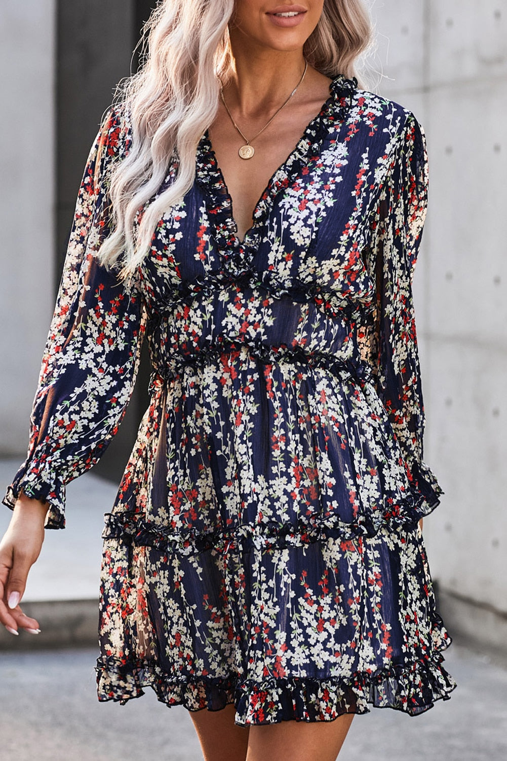 Deep V-neck Long Sleeves Ruffle Open Back Floral Dress