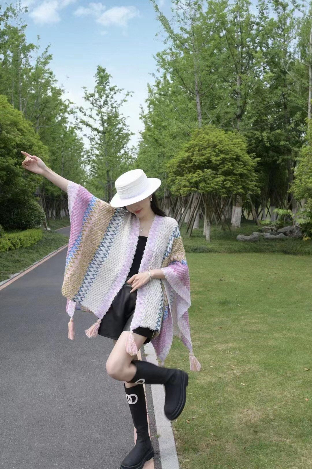 Knitted Women's 2023 New Autumn and Winter Ethnic Southern Characteristics Lijiang Dali Cape Outerwear