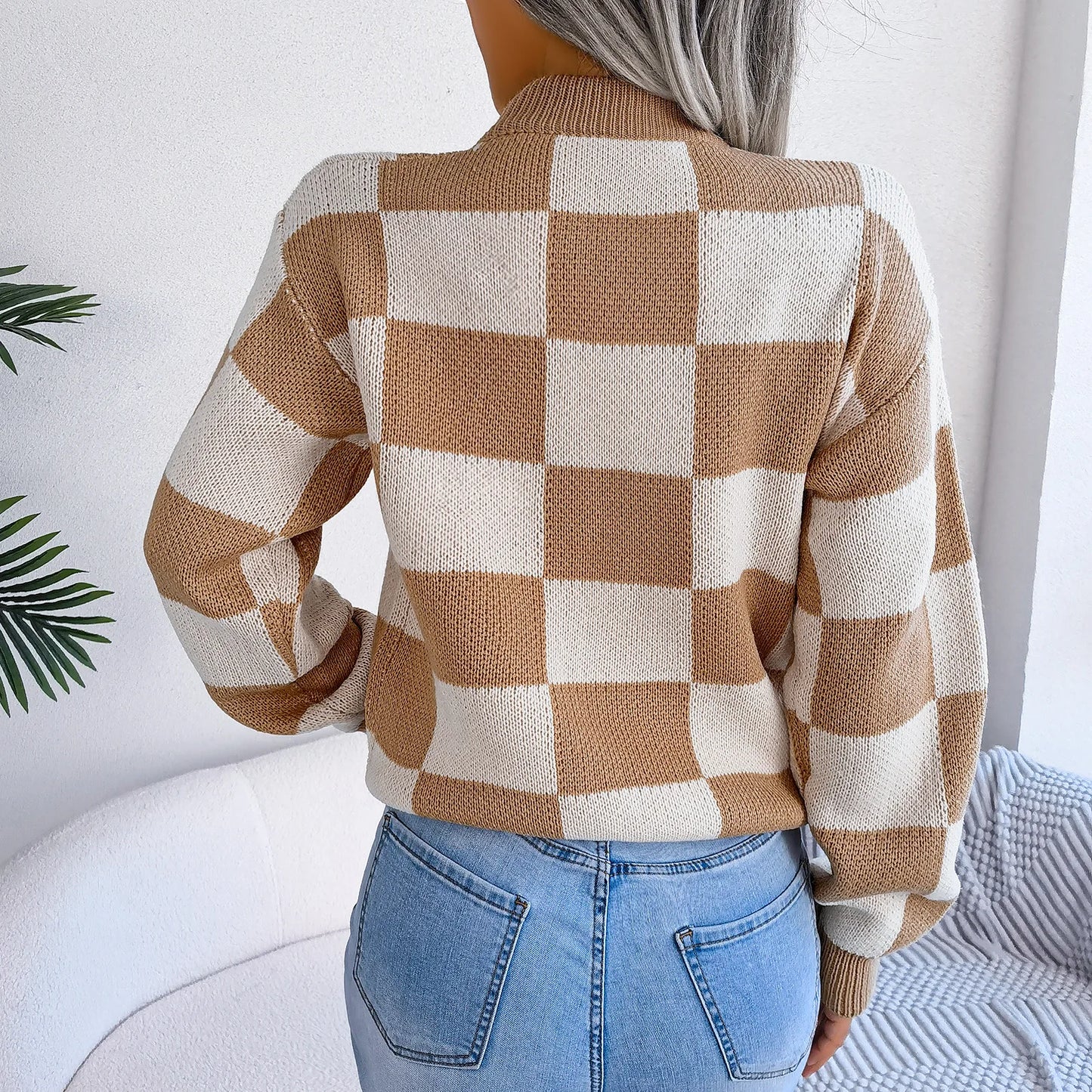 Autumn and Winter Contrasting Color Plaid Long-sleeved Pullover Knitted Sweater