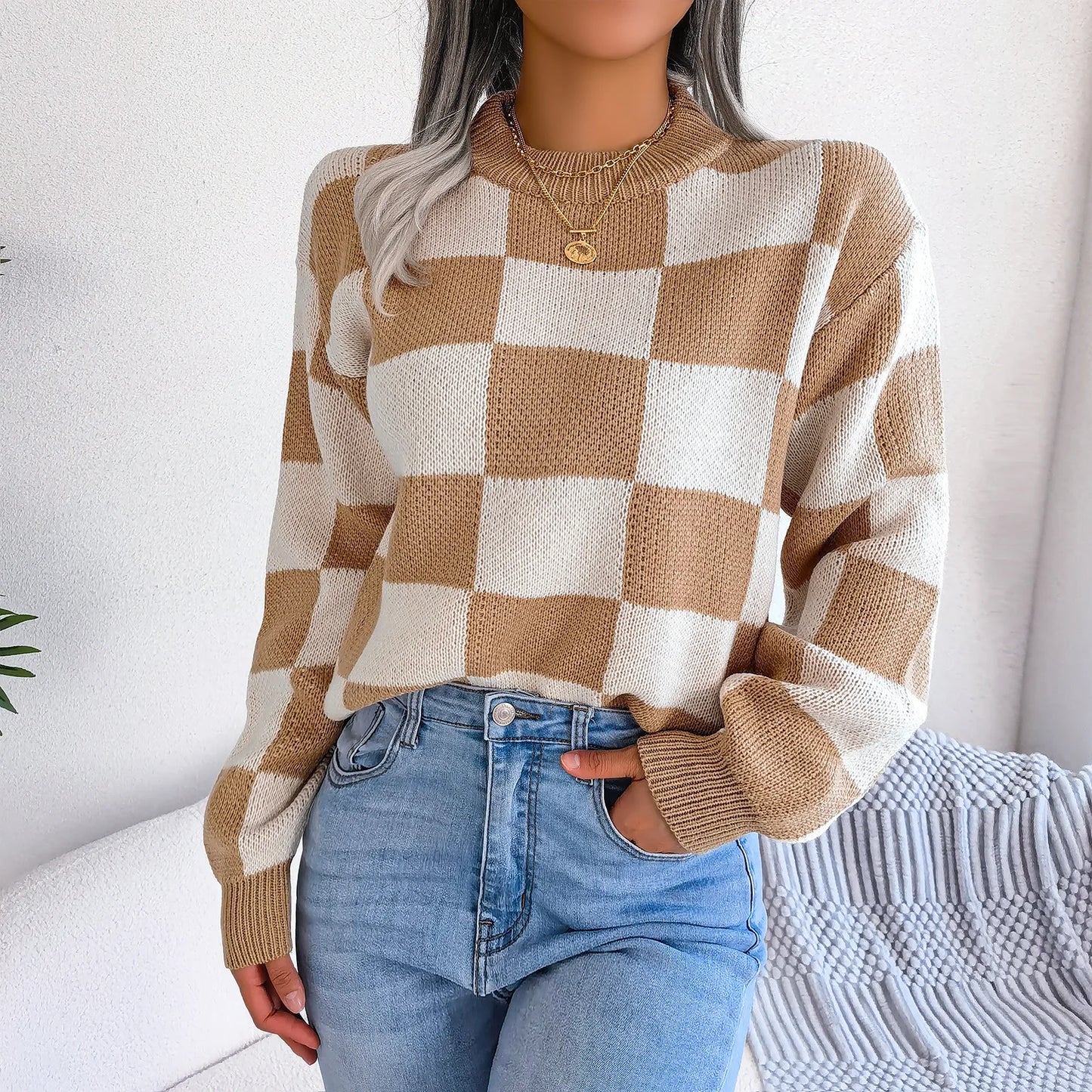 Autumn and Winter Contrasting Color Plaid Long-sleeved Pullover Knitted Sweater