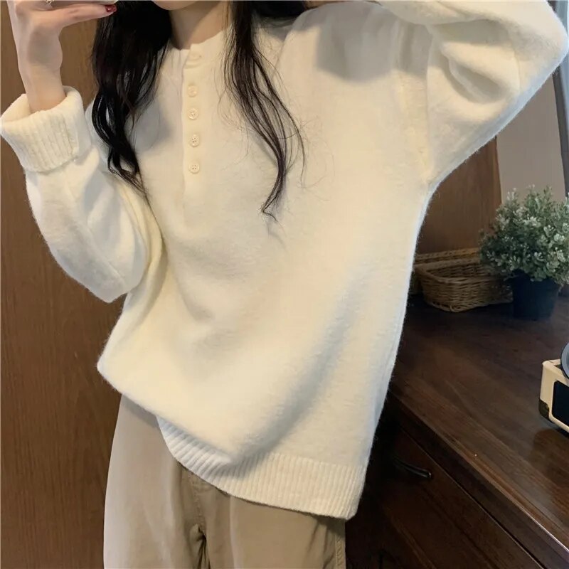 Soft Autumn and Winter 2023 Loose Pullover Long Sleeve Knit Sweater