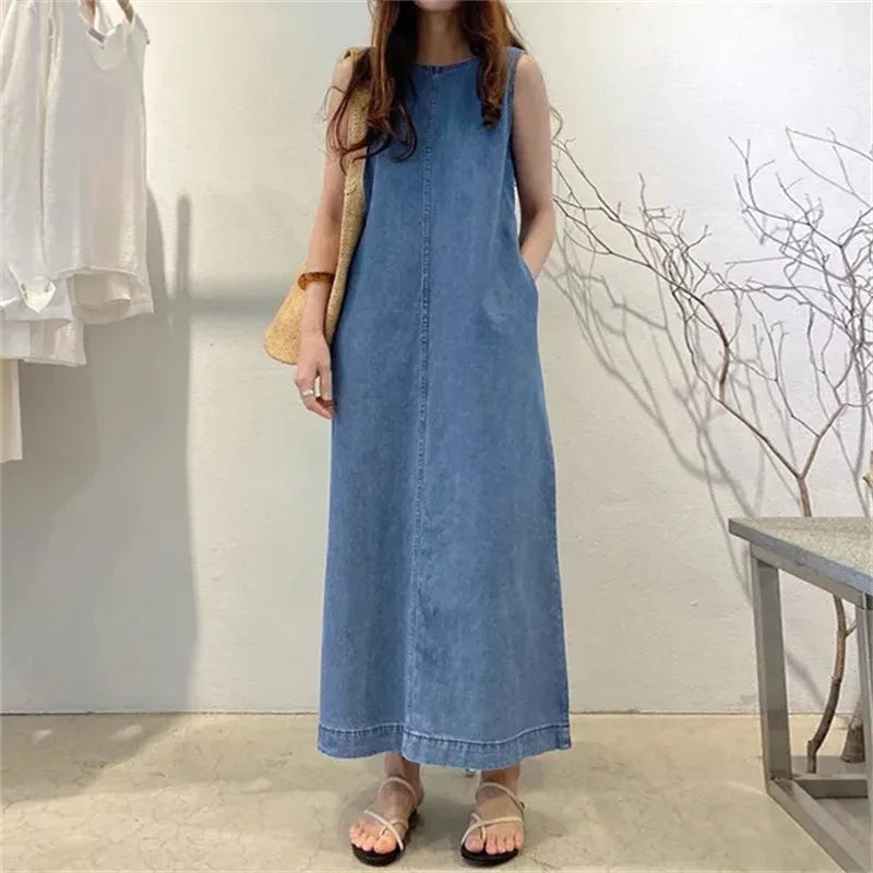 Solid Color Round Neck Sleeveless Loose Long Vest Denim Dress With Pockets