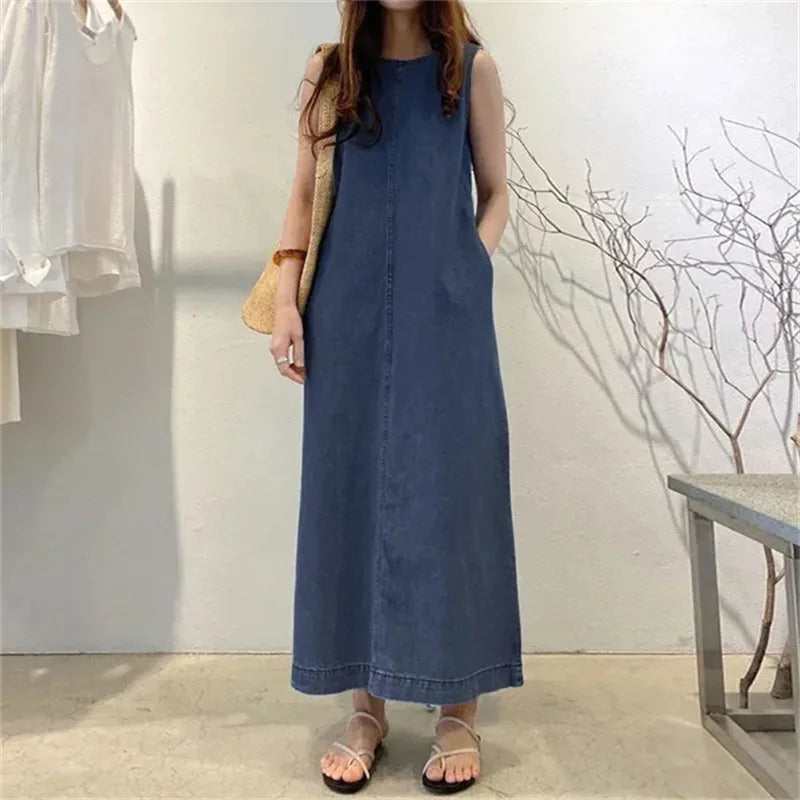 Solid Color Round Neck Sleeveless Loose Long Vest Denim Dress With Pockets