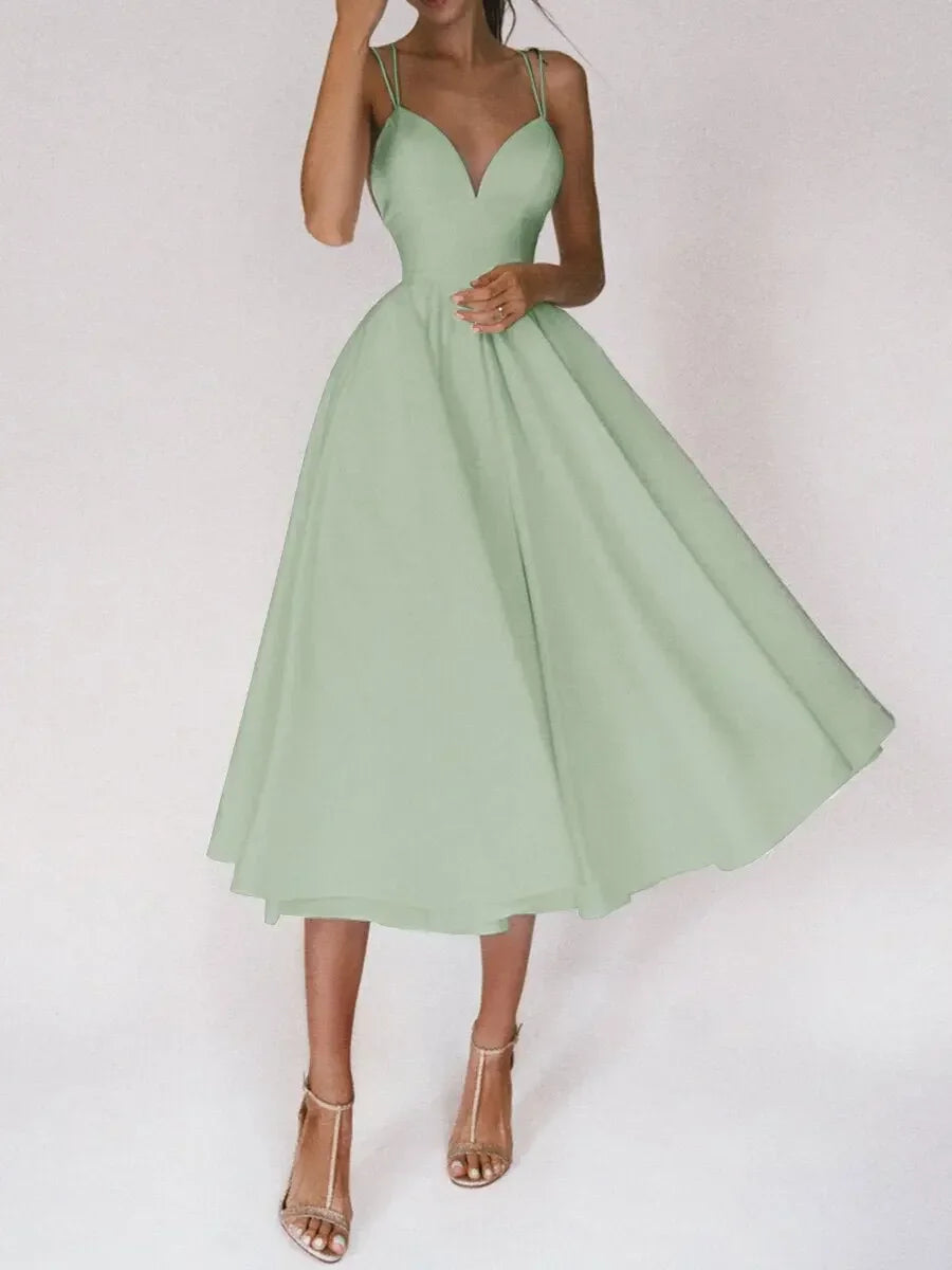 Solid Color Spaghetti Straps Sweetheart Backless Cocktail Homecoming Prom Dress