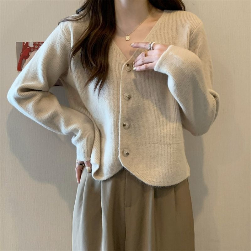 Spring and Autumn 2023 New Solid Color Unique Top Women's V-neck Knit Short Fashionable Sweater Cardigan Coat