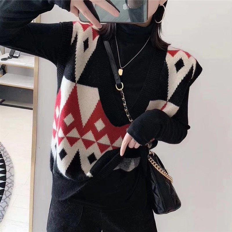 V-neck Contrast Colors Argyle Knitted Sweater Vest Woman